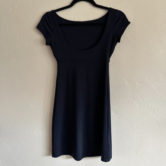 Susana Monaco Empire Waist Short Sleeve Dress - Picture 3 of 6